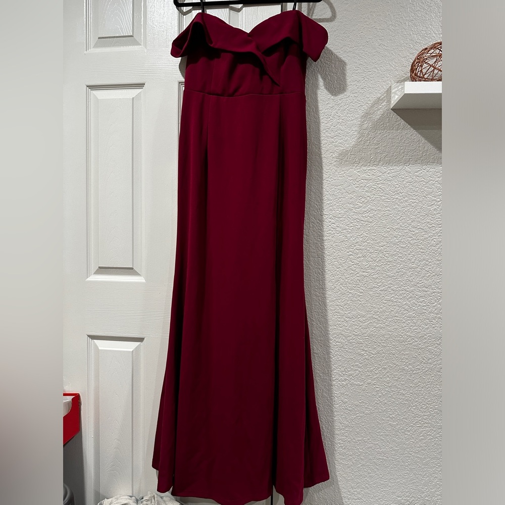 Lulu Maxi off shoulder wine colored fitted slit dress XL
